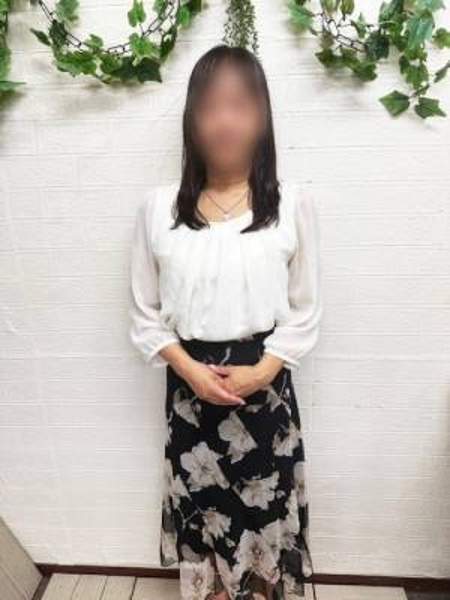 めい
